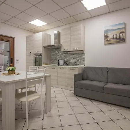 Appartement Guest Host - Saint Simplicio House Olbia